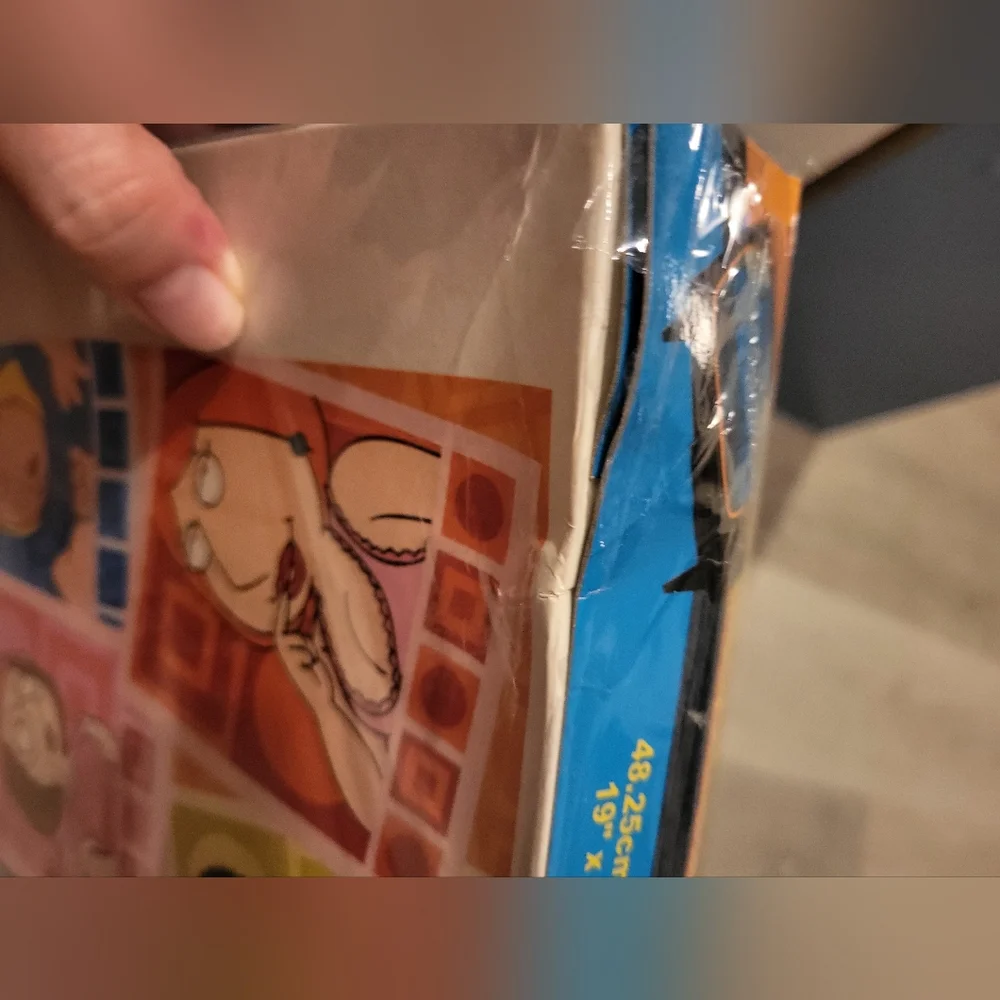 Family Guy Puzzle - Picture 5 of 6